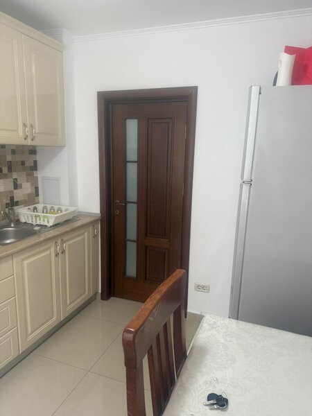 Tineretului, metrou,