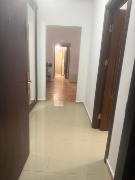 Tineretului, metrou,