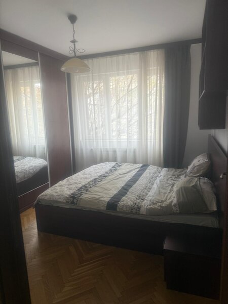 Tineretului, metrou,